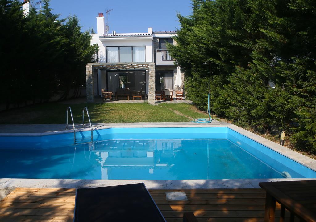 Sunny Sani Luxury Villas Стая снимка
