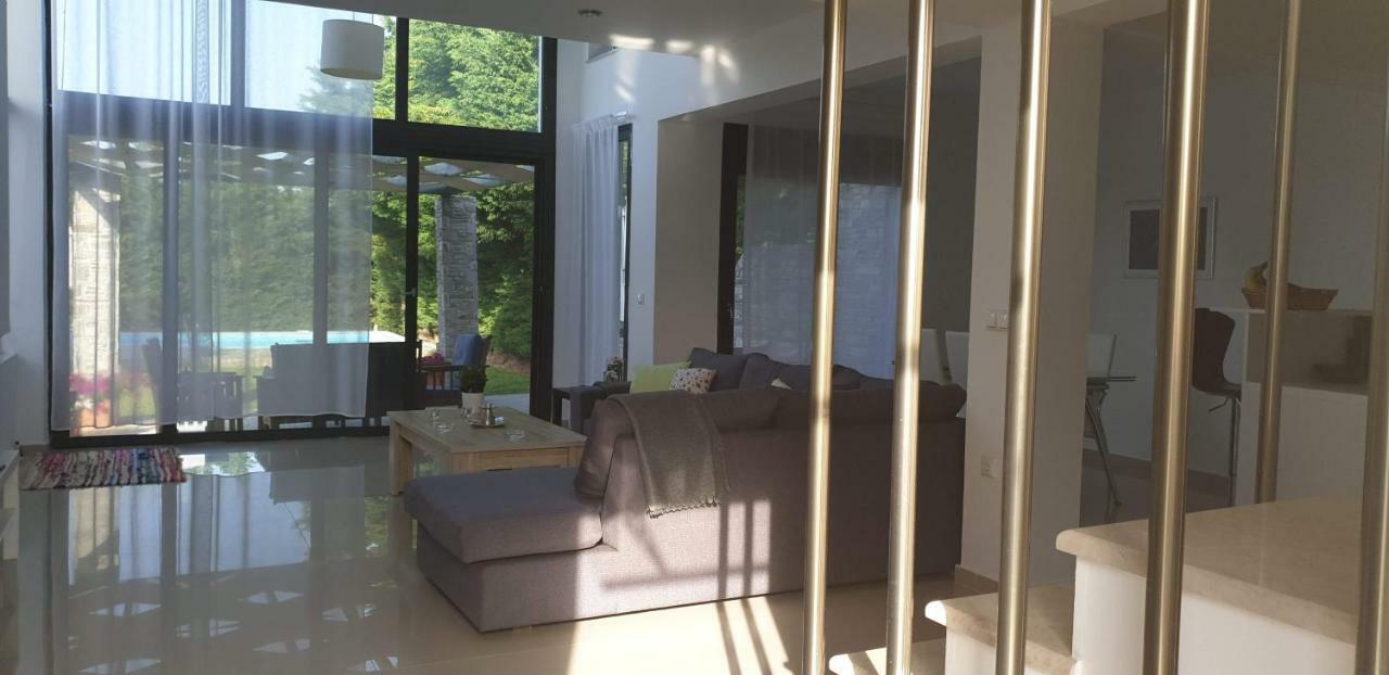 Sunny Sani Luxury Villas Екстериор снимка
