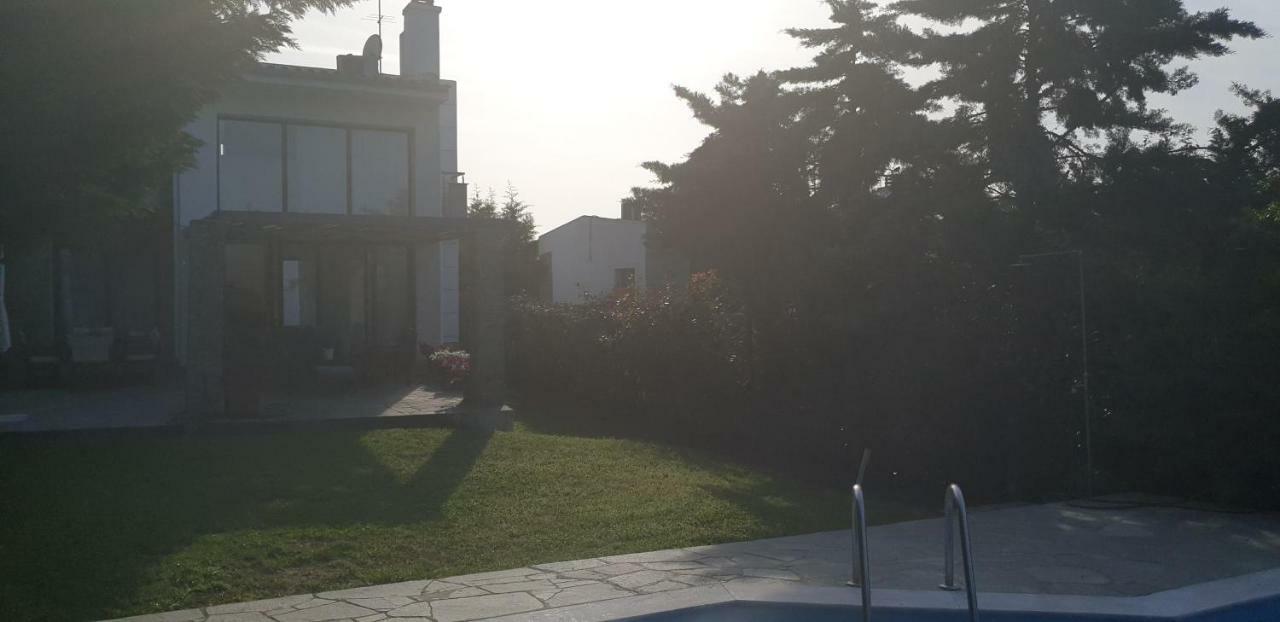 Sunny Sani Luxury Villas Екстериор снимка