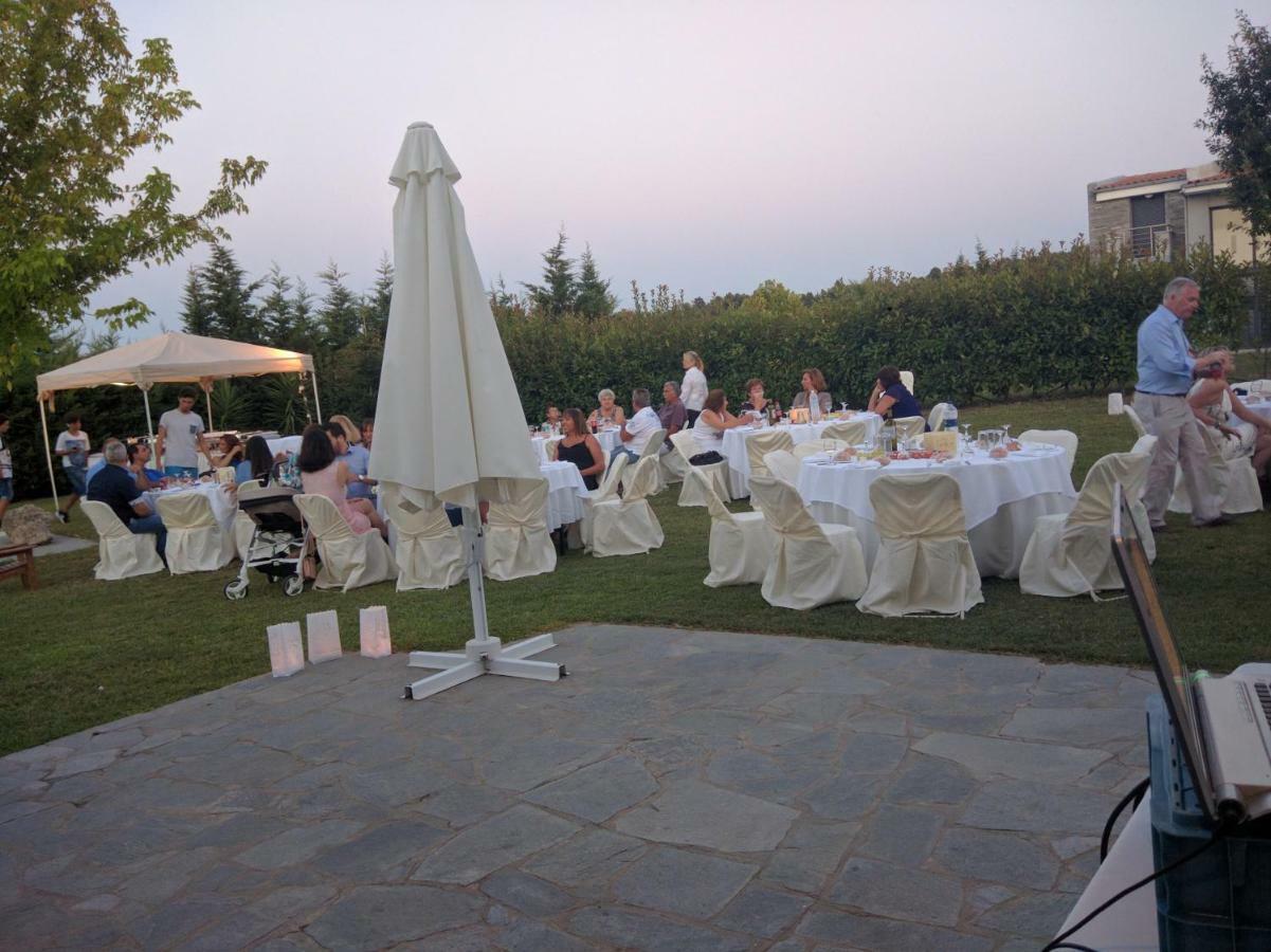 Sunny Sani Luxury Villas Екстериор снимка